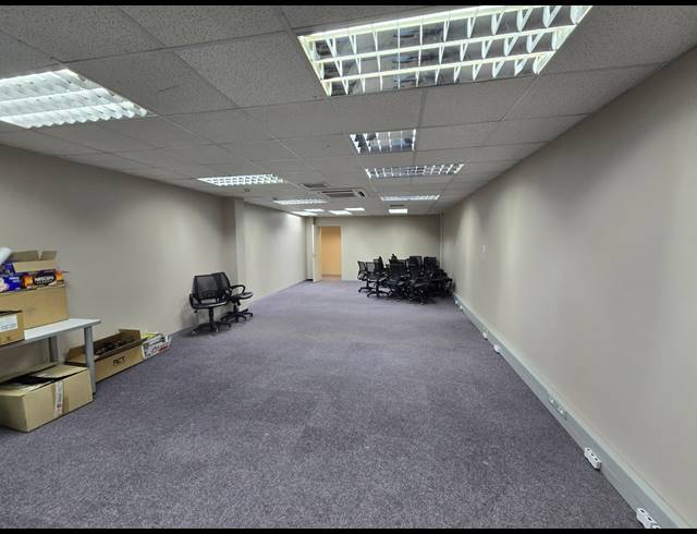 422M² OFFICE TO LET IN TYGER VALLEY